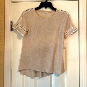 Girls Copper Key short sleeve shirt size XL tan with cream crochet on sleeve.